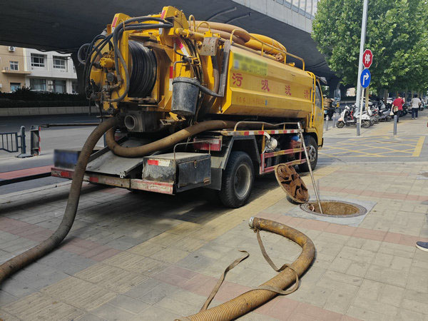 北京小區(qū)污水管道疏通作業(yè)的安全防護(hù)措施有哪些？